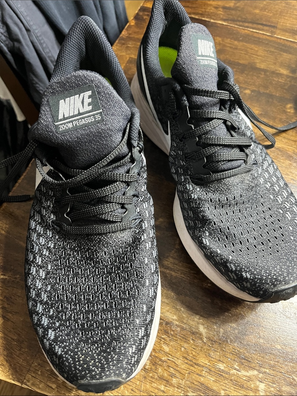 Nike Men's Black and White Zoom Pegasus 35 Running Shoes
